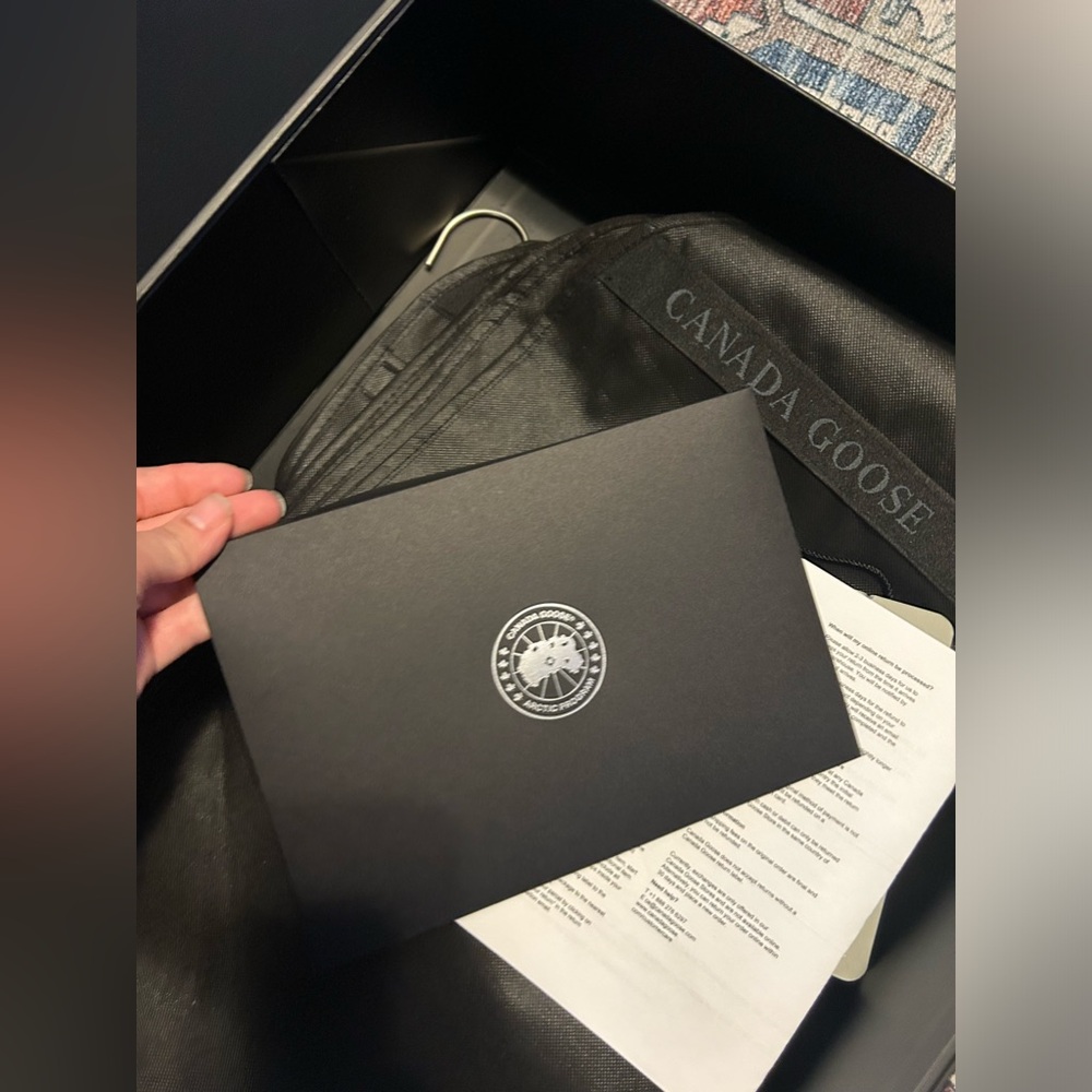 Canada Goose Black Hooded Jacket - Picture 10 of 14